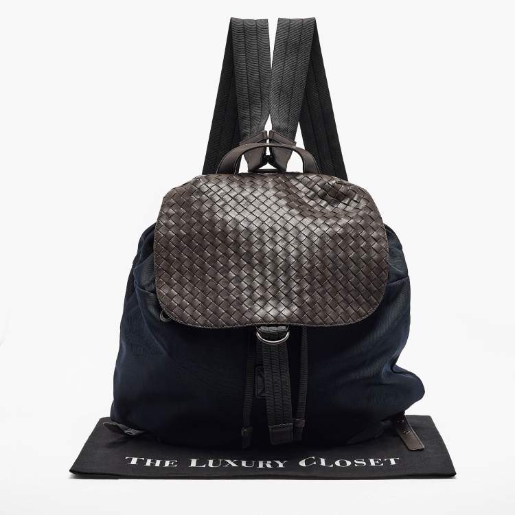 Pre Owned Bottega Veneta Navy Blue/Brown Intrecciato Leather and Nylon Flap Backpack