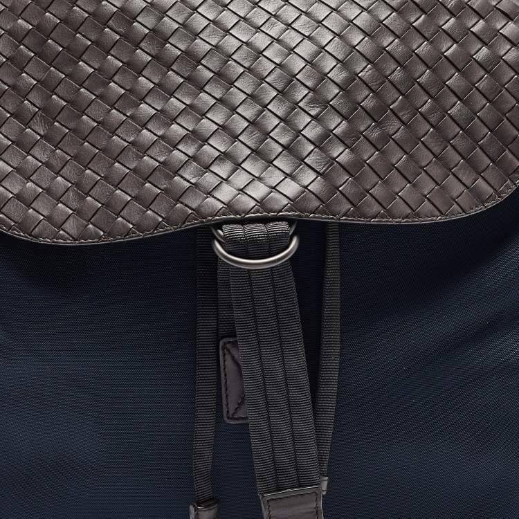 Pre Owned Bottega Veneta Navy Blue/Brown Intrecciato Leather and Nylon Flap Backpack
