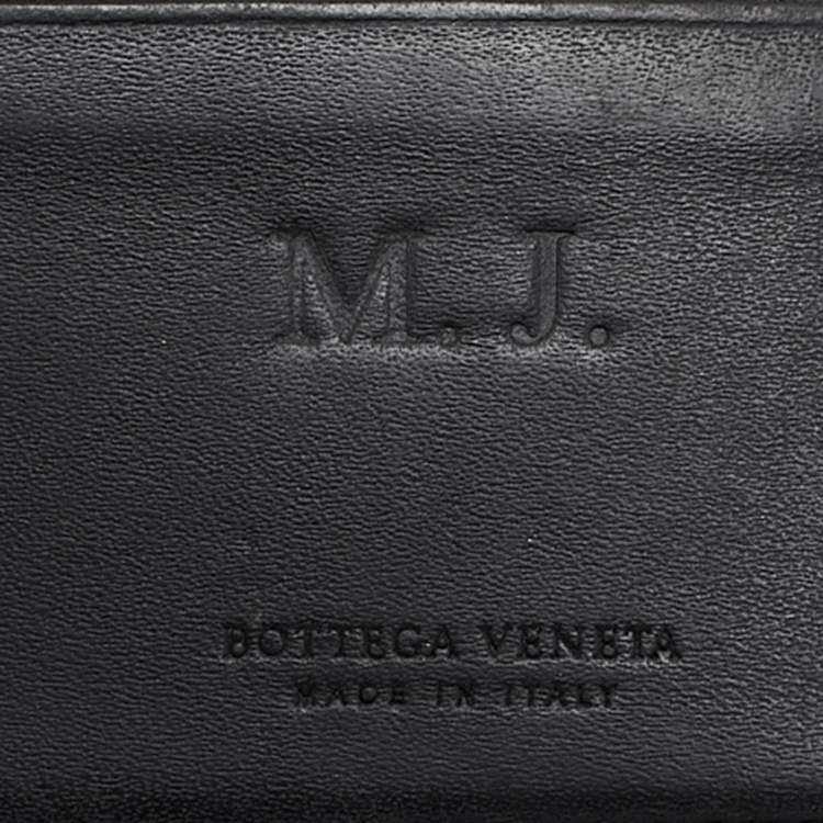 مملوكة مسبقًا Bottega Veneta Dark Brown  Intrecciato Leather Bifold Wallet