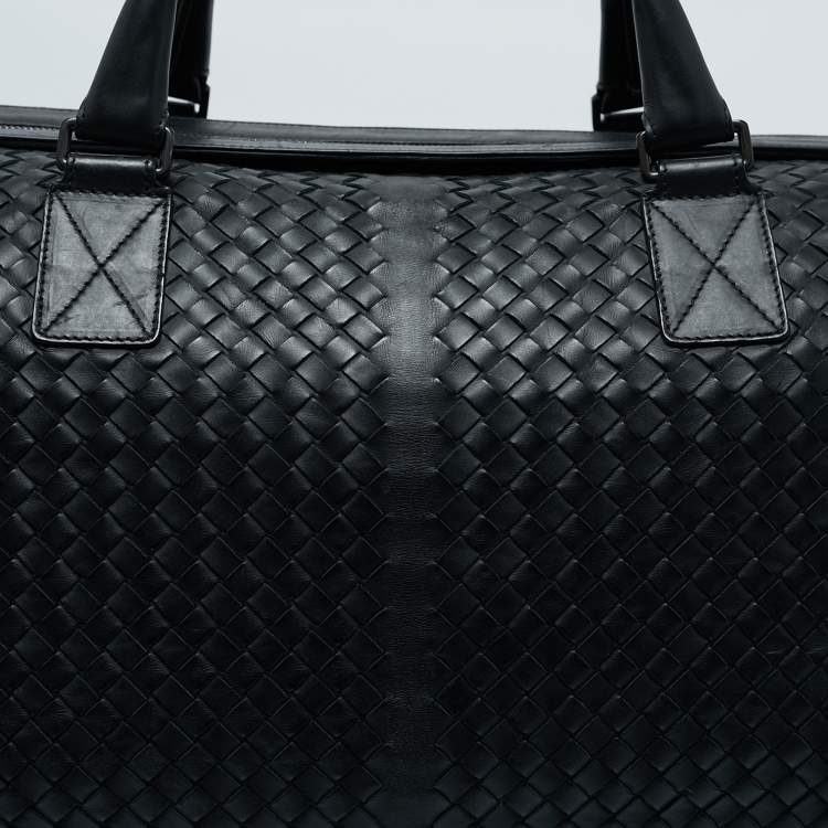 مملوكة مسبقًا Bottega Veneta Black Intrecciato Leather Duffel Bag