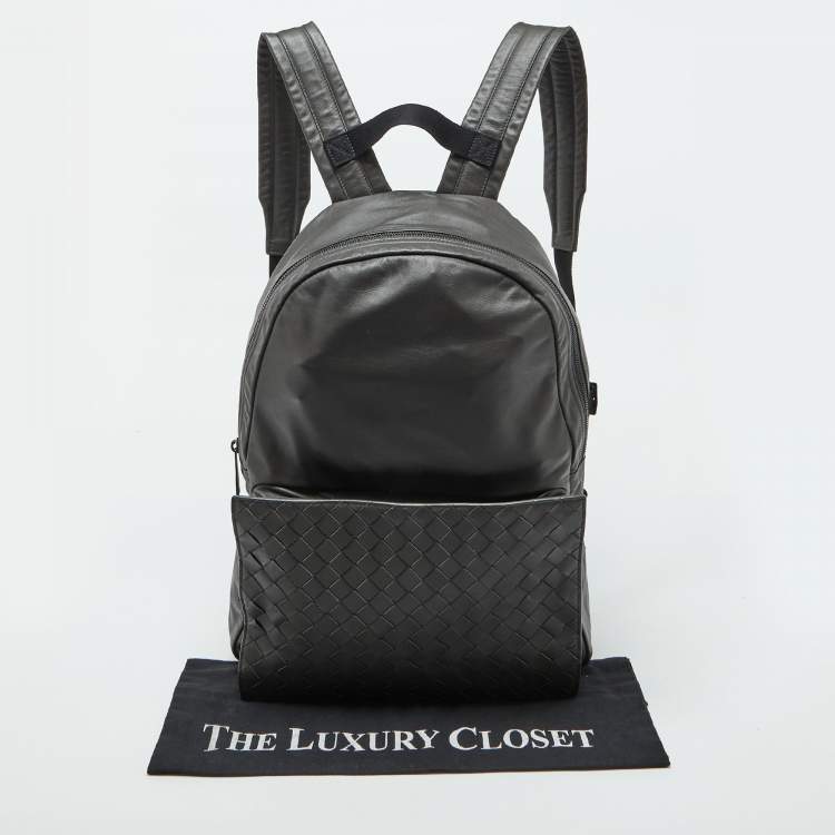 Pre Owned Bottega Veneta Grey Leather Intrecciato Pocket Backpack
