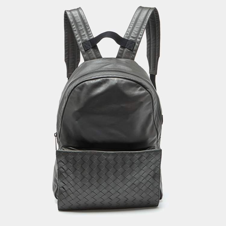 Pre Owned Bottega Veneta Grey Leather Intrecciato Pocket Backpack