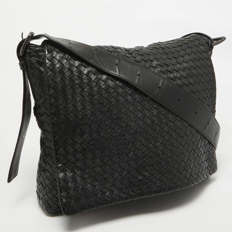 Pre Owned Bottega Veneta Black Intrecciato Leather Flap Messenger Bag