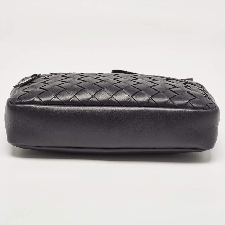 Pre Owned Bottega Veneta Dark Blue Intrecciato Leather Belt Bag