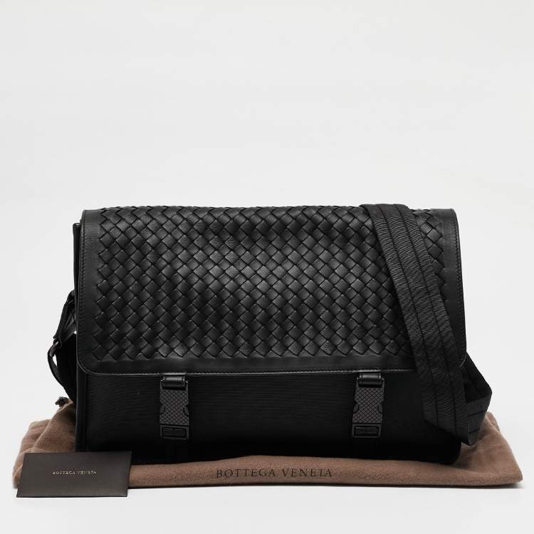 Pre Owned Bottega Veneta Black/Grey Intrecciato Leather and Nylon Messenger Bag