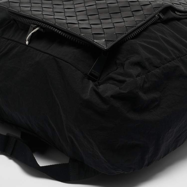Pre Owned Bottega Veneta Black Intrecciato Leather and Nylon Foldable Backpack