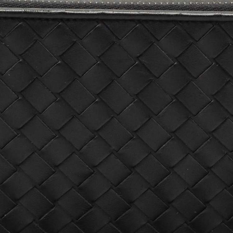 Pre Owned Bottega Veneta Black Intrecciato Leather Double Zip Wristlet Pouch