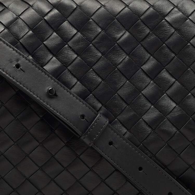 Pre Owned Bottega Veneta Black Intrecciato Leather Messenger Bag