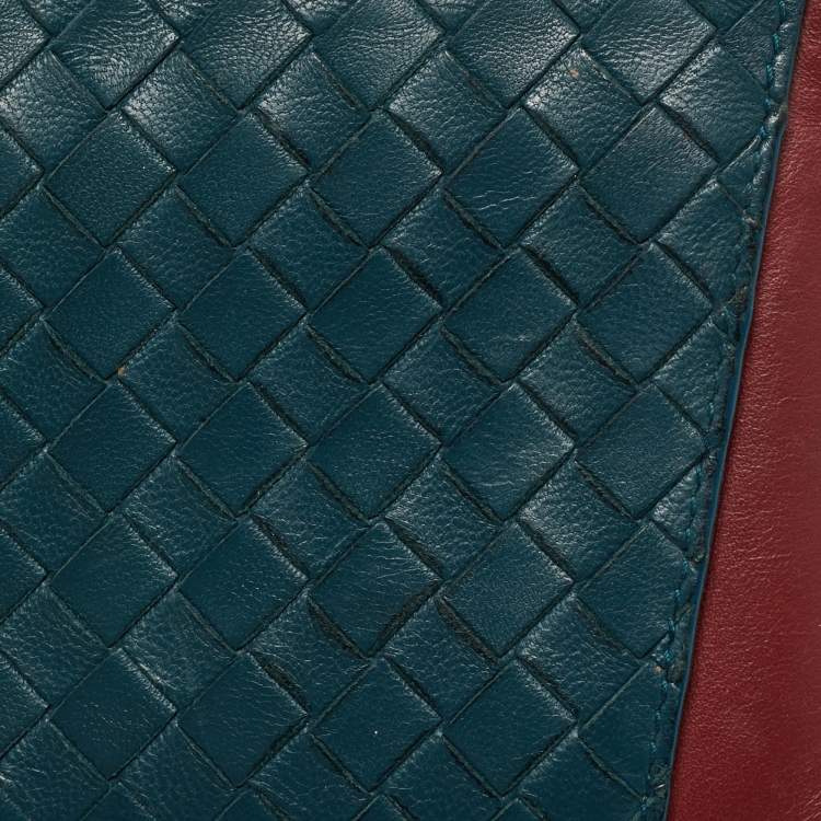 Pre Owned Bottega Veneta Blue/Red Intrecciato Leather Bifold Wallet