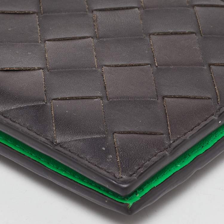 Pre Owned Bottega Veneta Dark Brown Intrecciato Leather Bifold Wallet