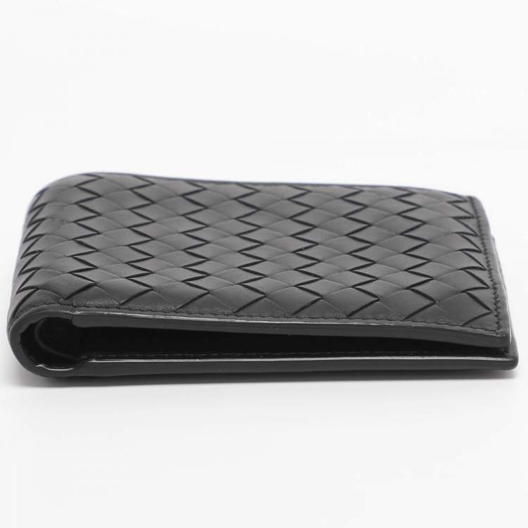 Pre Owned Bottega Veneta Black Leather Intrecciato Bifold Wallet