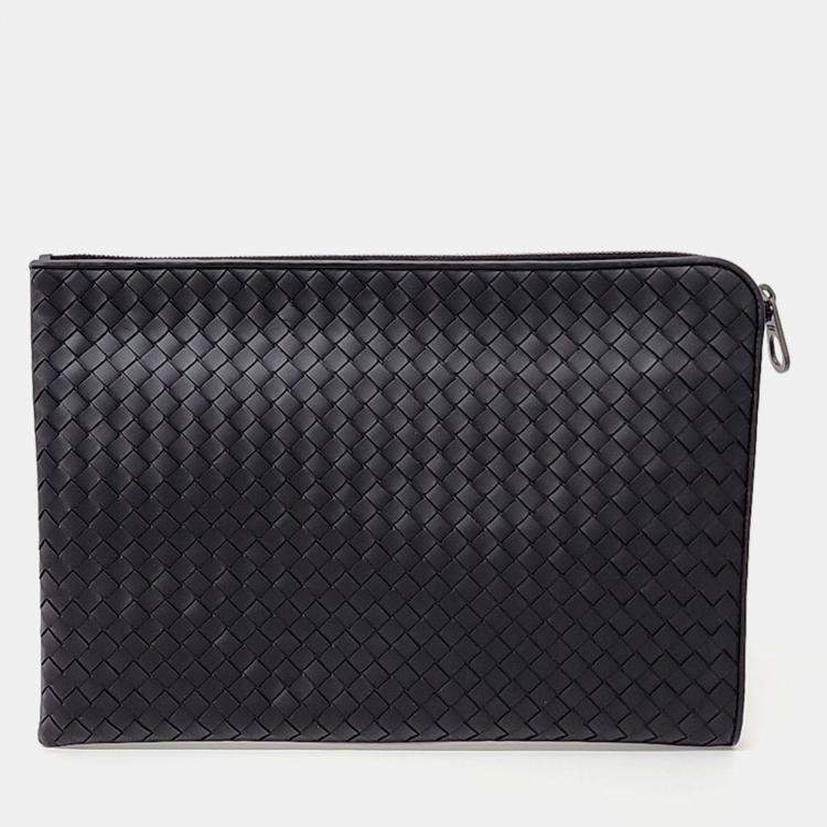 Pre Owned Bottega Veneta Black Leather mesh clutch
