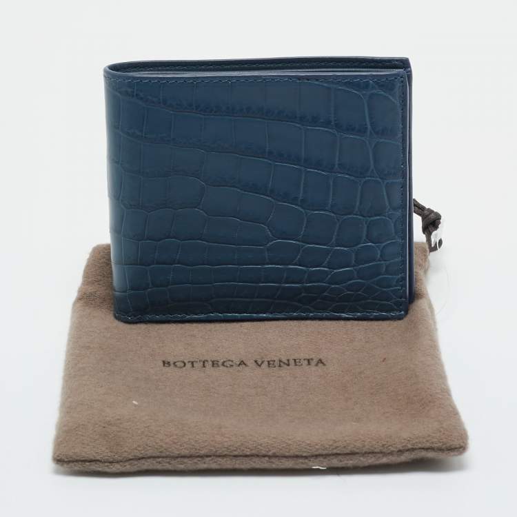 Pre Owned Bottega Veneta Blue Crocodile Bifold Wallet