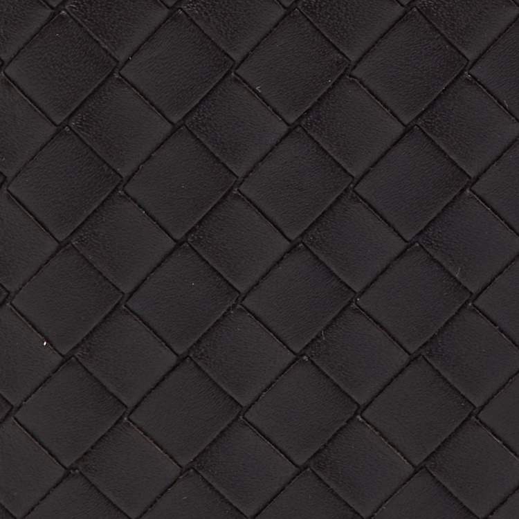 Pre Owned محفظة بوتيغا فينيتا جلد أنترشياتو ثنائية الطي بنية داكنة