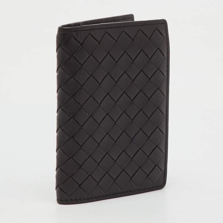 Pre Owned محفظة بوتيغا فينيتا جلد أنترشياتو ثنائية الطي بنية داكنة