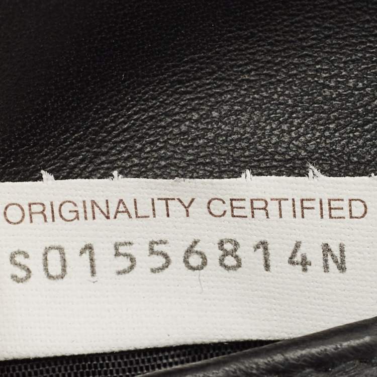 Pre Owned Bottega Veneta Black Intrecciato Leather Bifold Wallet