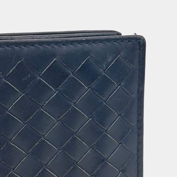 مملوكة مسبقًا Bottega Veneta Navy Blue Leather mesh bi-fold wallet