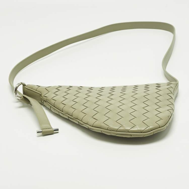 Pre Owned Bottega Veneta Virgule Travertine Intrecciato Leather Messenger Bag