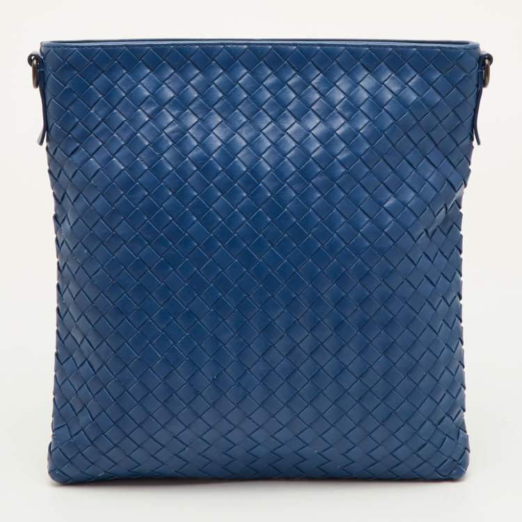 Pre Owned Bottega Veneta Blue Intrecciato Leather Messenger Bag