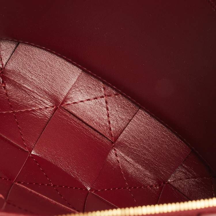Pre Owned Bottega Veneta Cassette Burgundy Intreccio Leather Pouch