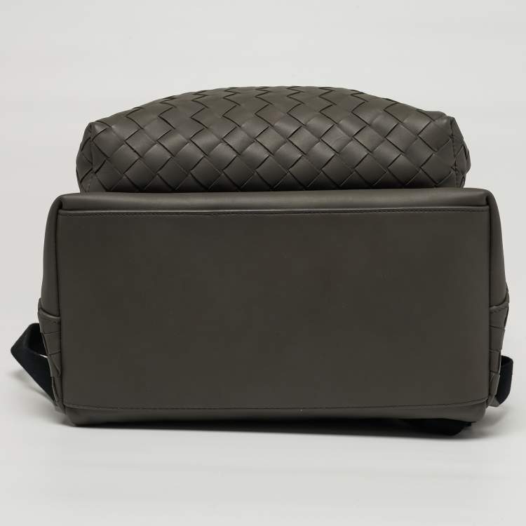 Pre Owned حقيبة ظهر بوتيغا فينيتا جلد انتريشياتو رمادية