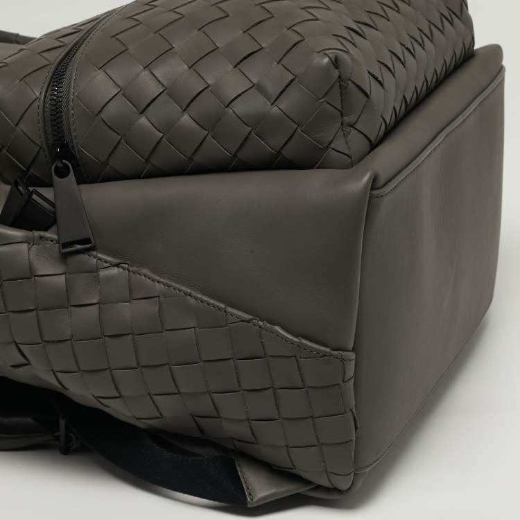 Pre Owned حقيبة ظهر بوتيغا فينيتا جلد انتريشياتو رمادية