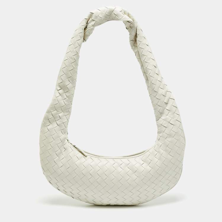 مملوكة مسبقًا Bottega Veneta Buddy Off White Intrecciation Leather Crossbody Bag