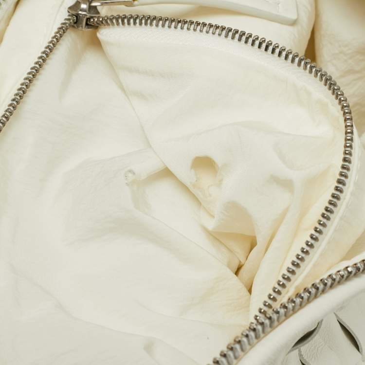 مملوكة مسبقًا Bottega Veneta Buddy Off White Intrecciation Leather Crossbody Bag
