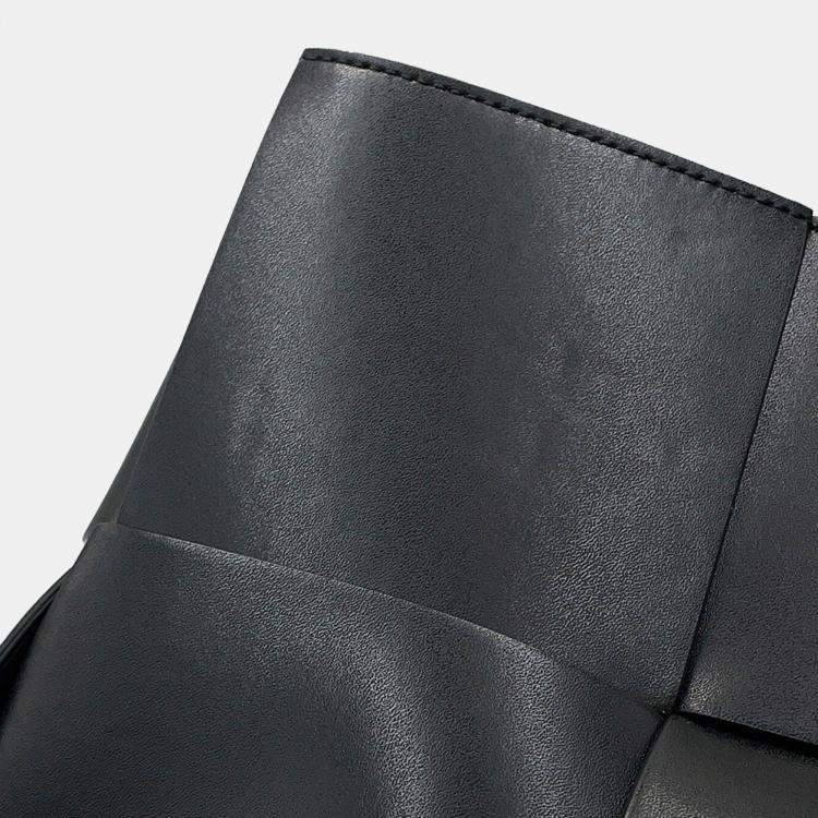 Pre Owned Bottega Veneta Maxi Intrecciato Arco Tote Bag Black Leather Size Large