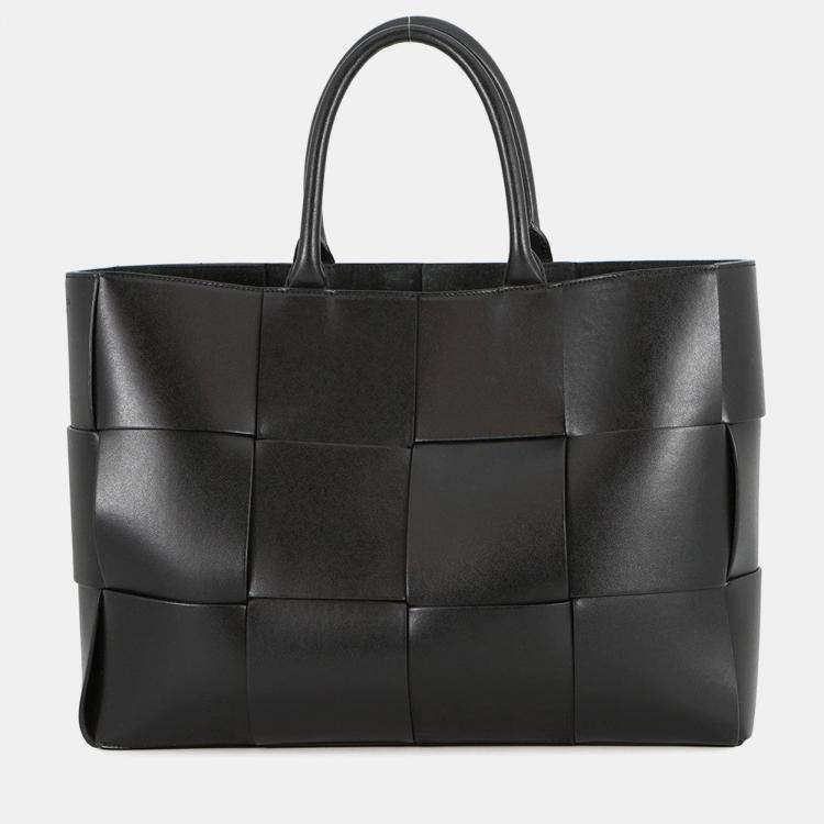 Pre Owned Bottega Veneta Maxi Intrecciato Arco Tote Bag Black Leather Size Large