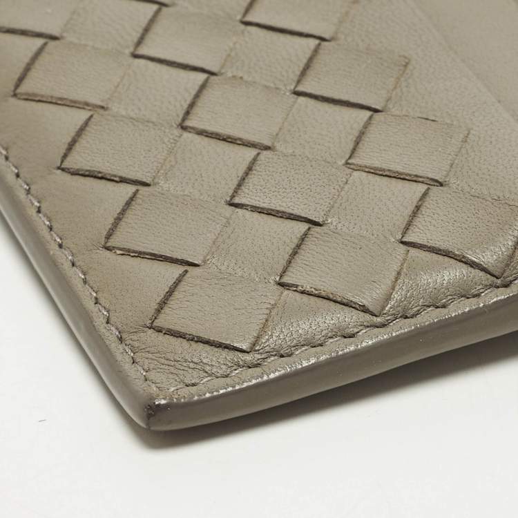 Pre Owned Bottega Veneta Beige Intrecciato Leather Zip Card Holder