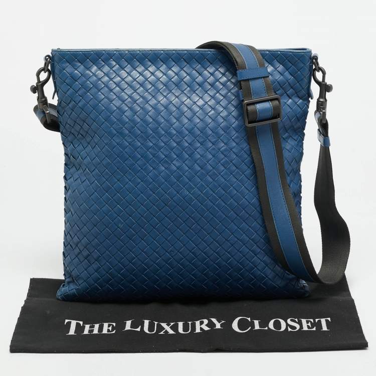 Pre Owned Bottega Veneta Blue/Black Intrecciato Leather Messenger Bag