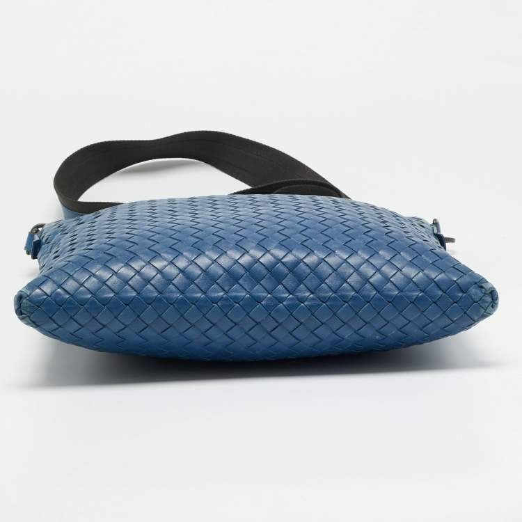 Pre Owned Bottega Veneta Blue/Black Intrecciato Leather Messenger Bag