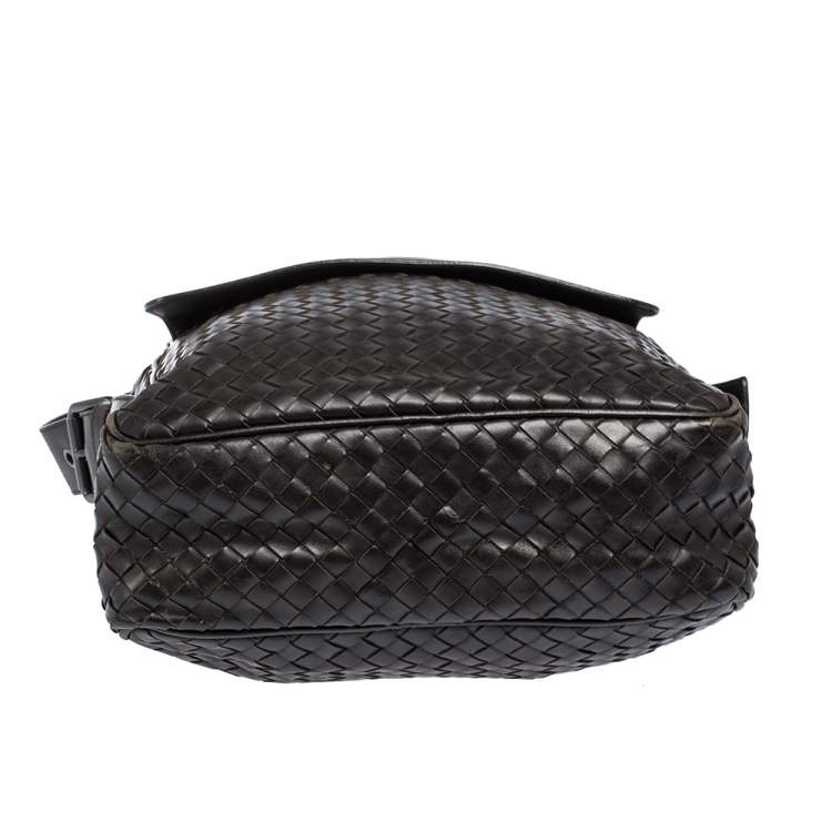 Pre Owned Bottega Veneta Dark Brown Intrecciato Leather Grommet Strap Messenger Bag