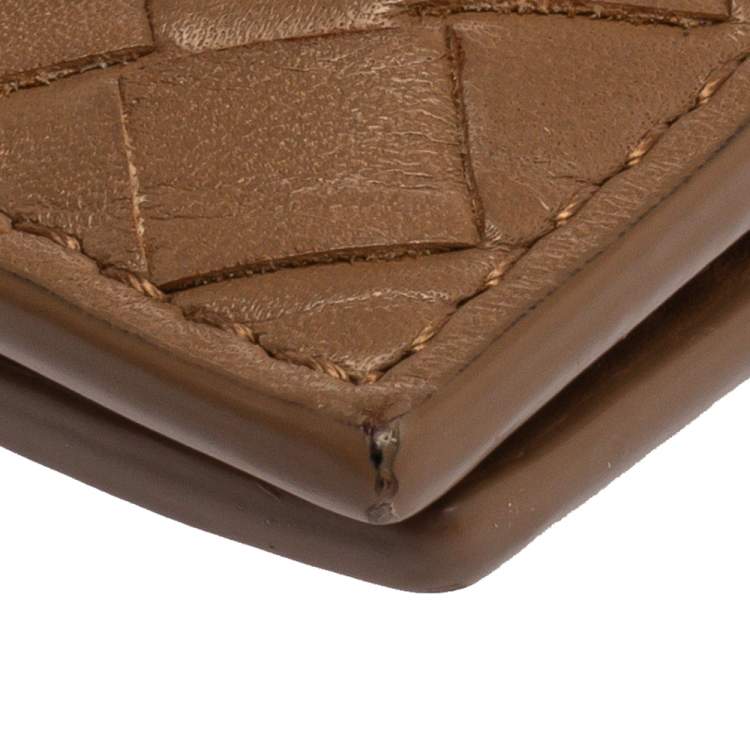 Pre Owned Bottega Veneta Beige Intrecciato Leather Bifold Wallet