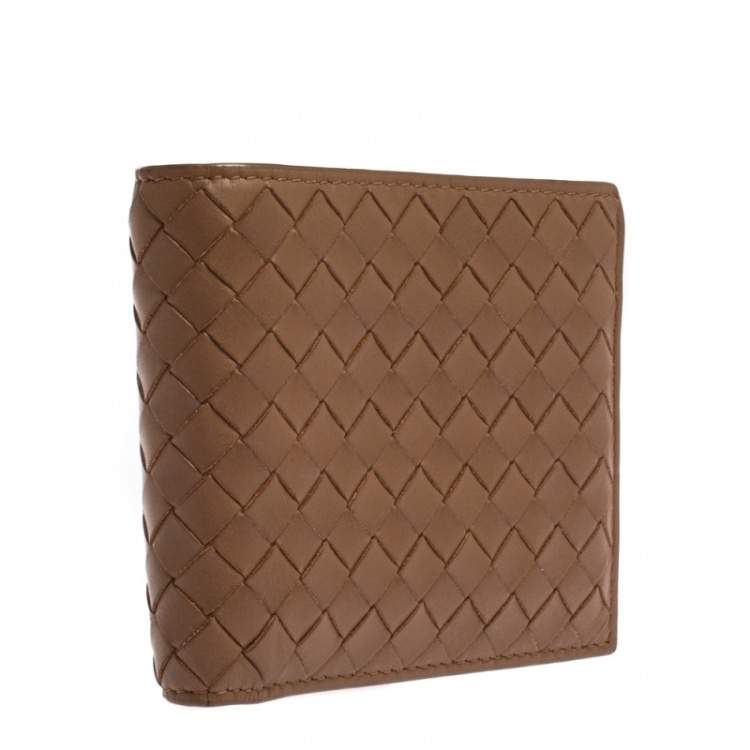 Pre Owned Bottega Veneta Beige Intrecciato Leather Bifold Wallet