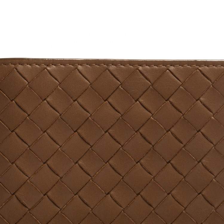 Pre Owned Bottega Veneta Beige Intrecciato Leather Bifold Wallet