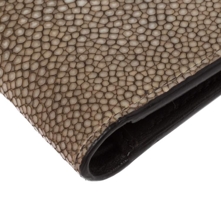 Pre Owned Bottega Veneta Beige Stingray Bifold Wallet