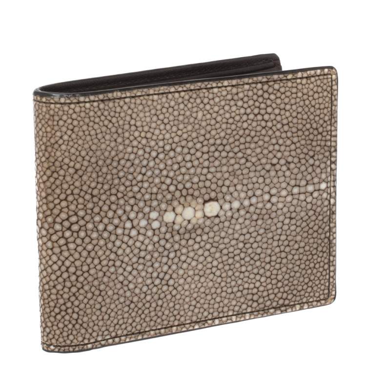 Pre Owned Bottega Veneta Beige Stingray Bifold Wallet
