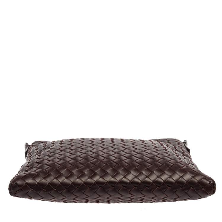 Pre Owned Bottega Veneta Burgundy Intrecciato Leather Messenger Bag