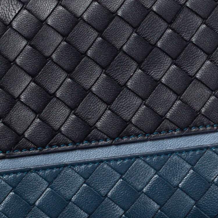Pre Owned Bottega Veneta Black/Blue Intrecciato Leather Bifold Wallet