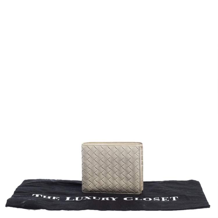 Pre Owned Bottega Veneta Off White Intrecciato Leather Bifold Wallet