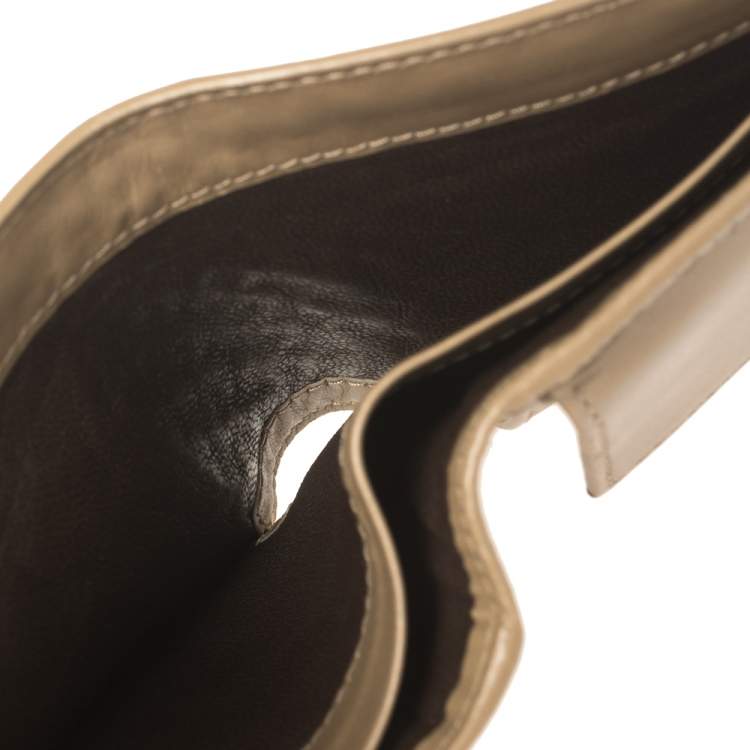 Pre Owned Bottega Veneta Beige Intrecciato Leather Bifold Wallet