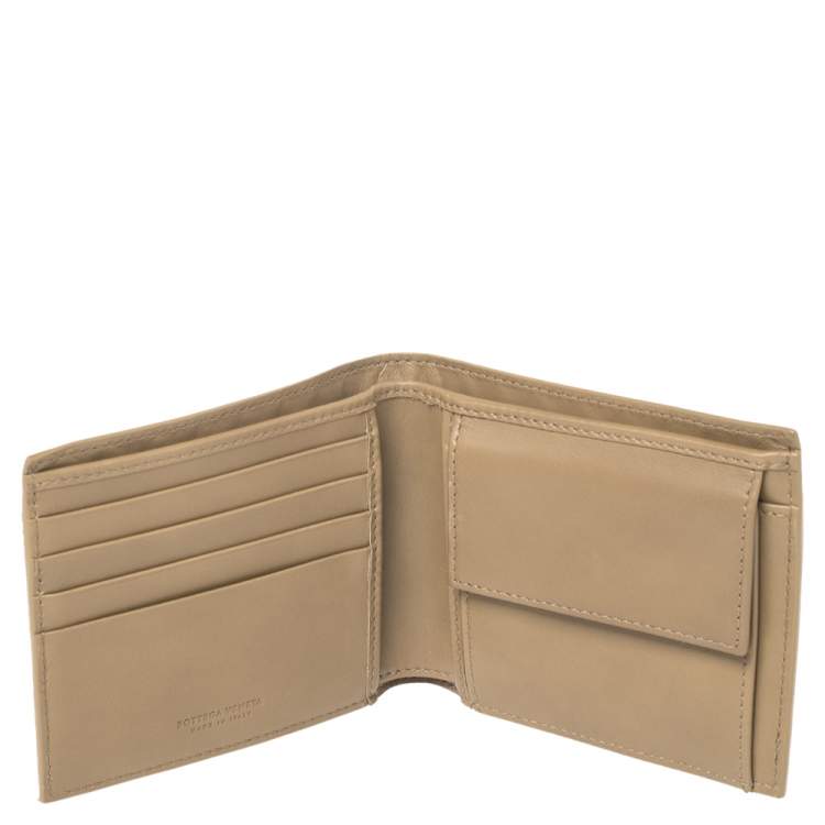 Pre Owned Bottega Veneta Beige Intrecciato Leather Bifold Wallet