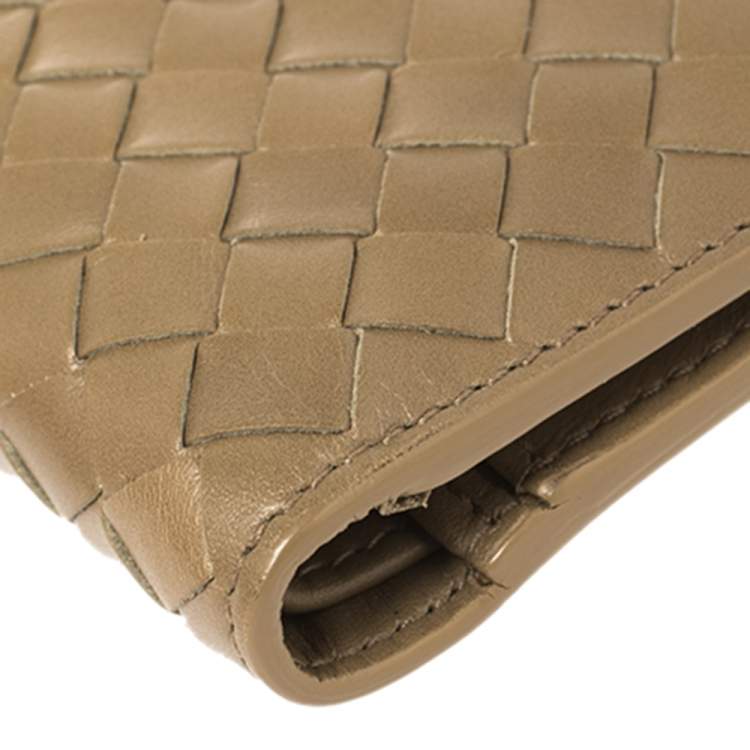 Pre Owned Bottega Veneta Beige Intrecciato Leather Bifold Wallet
