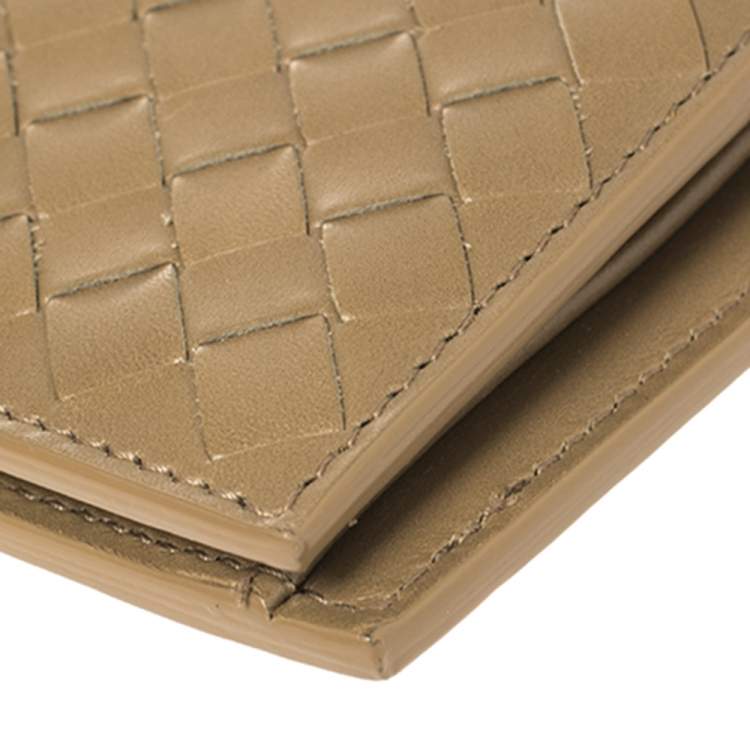 Pre Owned Bottega Veneta Beige Intrecciato Leather Bifold Wallet