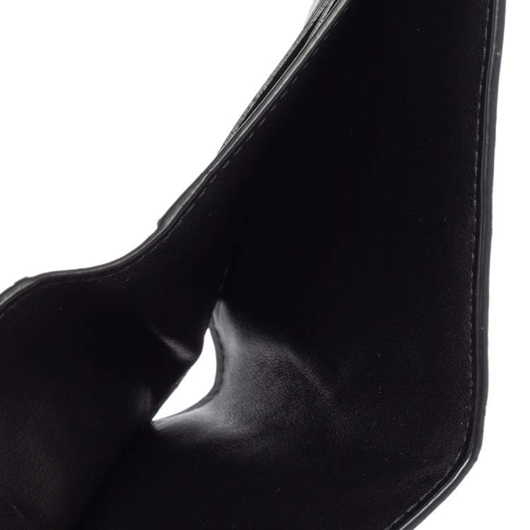 Pre Owned Bottega Venetta Black Maxi Intrecciato Leather Bifold Wallet