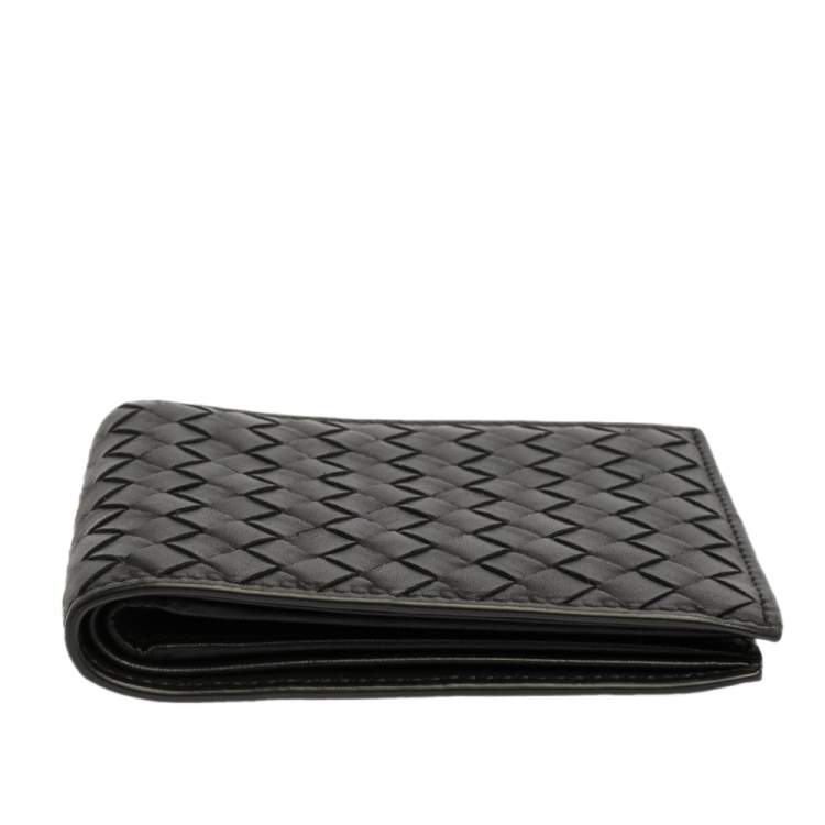 Pre Owned Bottega Veneta Black Intrecciato Leather Bifold Wallet