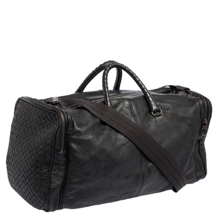 Pre Owned Bottega Veneta Black Intrecciato Leather Duffle Bag