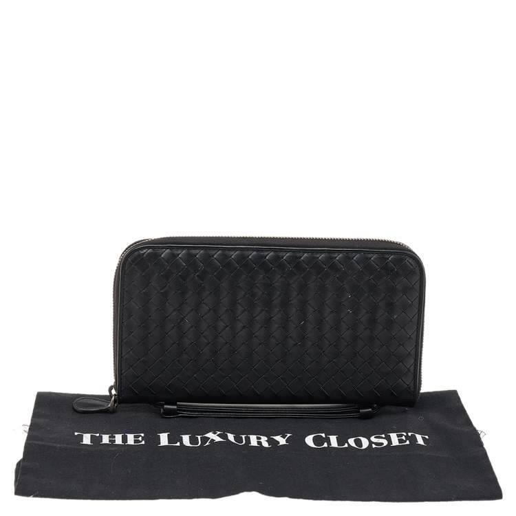 Pre Owned Bottega Veneta Black Intrecciato Leather Zip Around Wallet